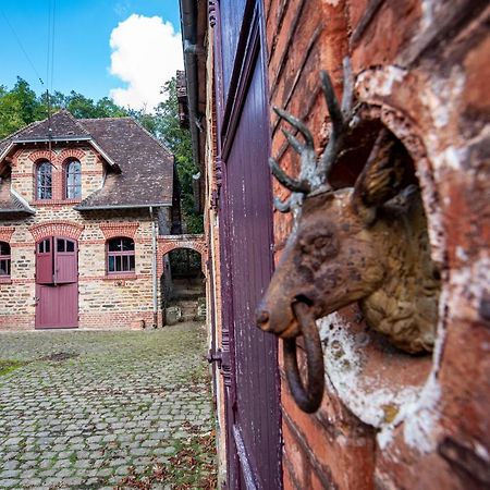 Gîte Les Ecuries du Manoir de Bénédicte Cahan Exterior foto