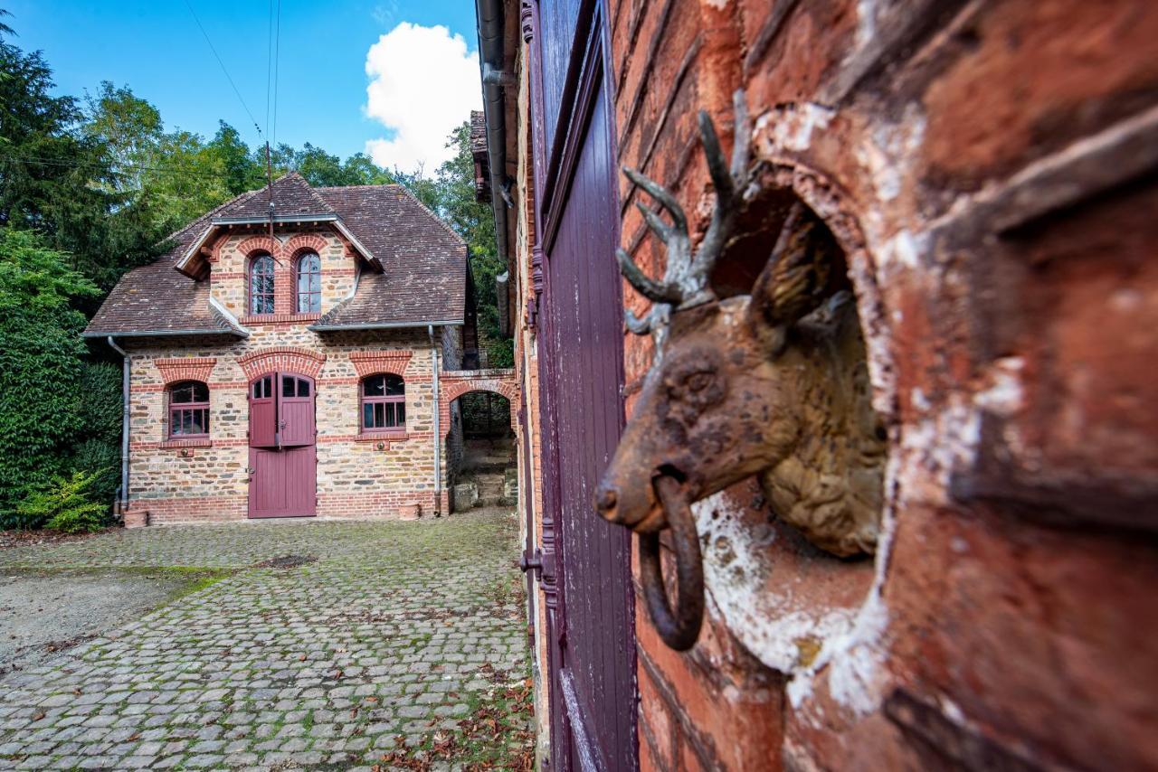 Gîte Les Ecuries du Manoir de Bénédicte Cahan Exterior foto